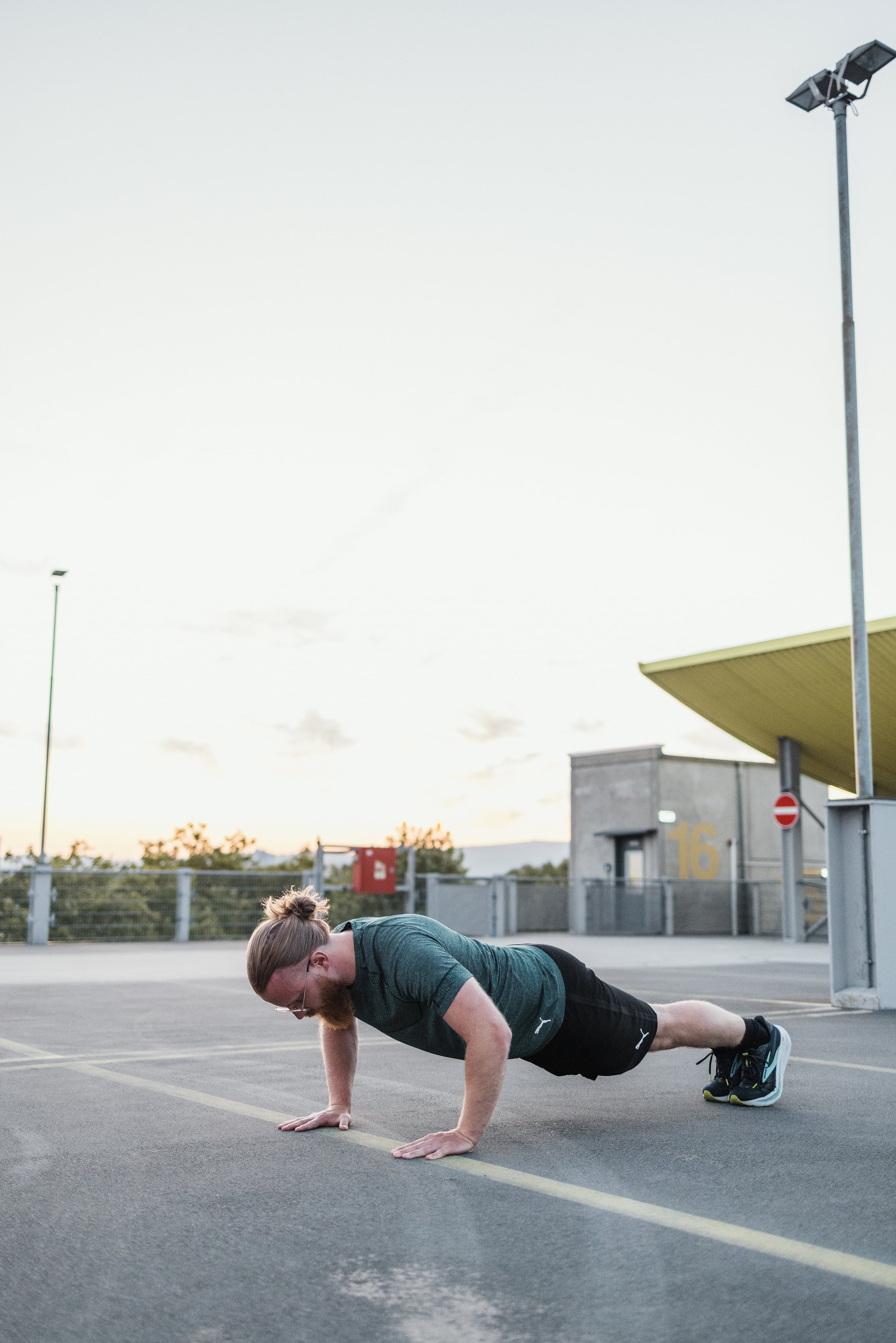 Liegestütz als Eigengewichtsübung beim Personal Training in Frankfurt